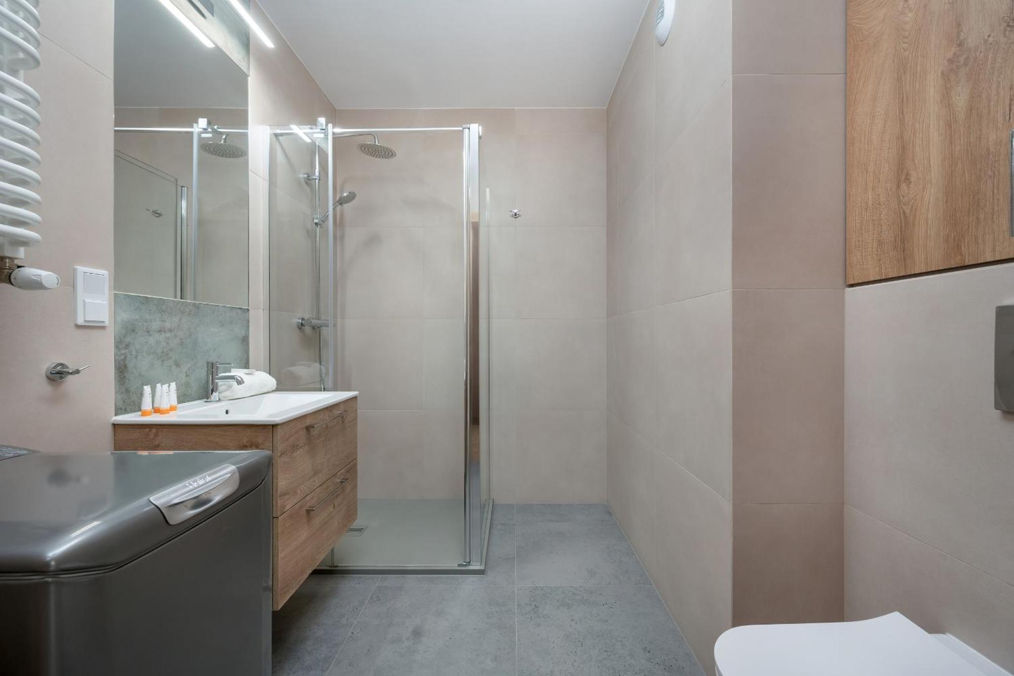 Wroclaw 1-Bedroom Apartment With Parking & Balcony By Noclegi Renters Zewnętrze zdjęcie
