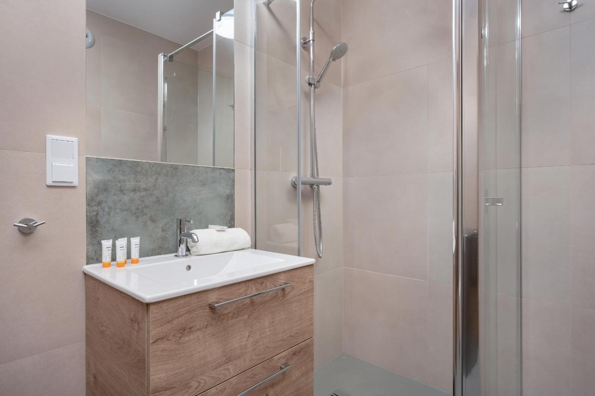 Wroclaw 1-Bedroom Apartment With Parking & Balcony By Noclegi Renters Zewnętrze zdjęcie